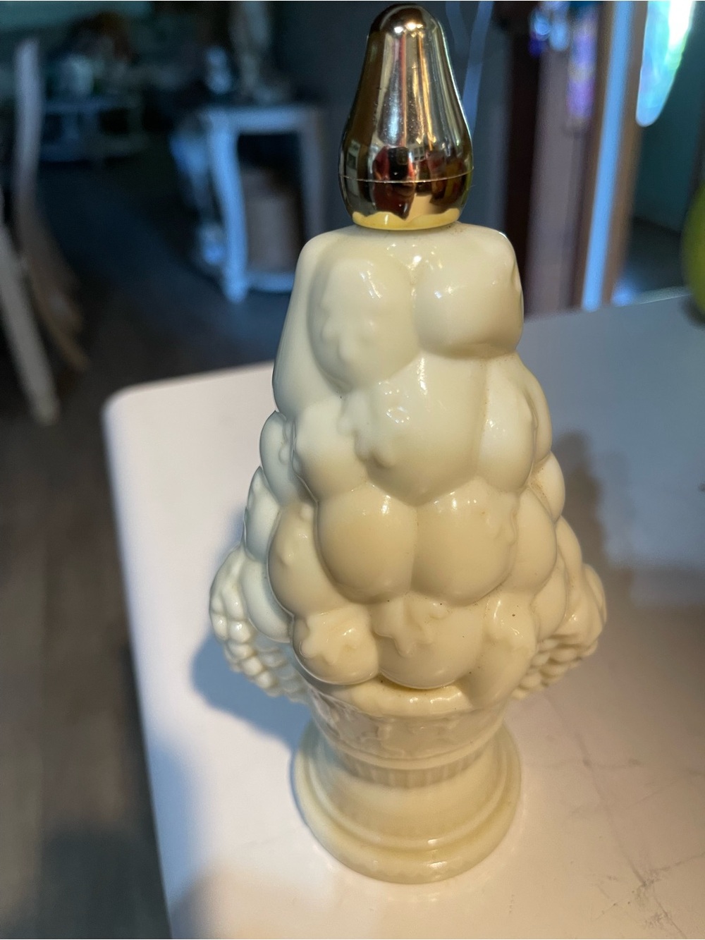 Ivory Ceramic vintage Avon cologne decanter . Full